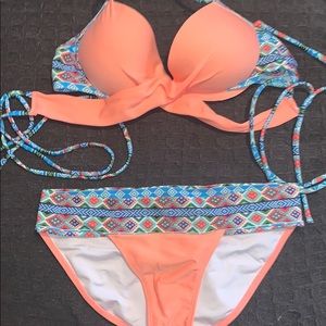 SolKissed Bikini Set